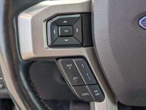 Used 2019 Ford F150 Platinum w/ Equipment Group 701A Luxury image 24