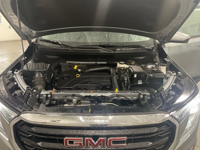 Used 2024 GMC Terrain SLE AWD/4WD image 27