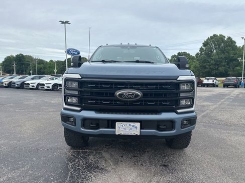 Used 2023 Ford F350 Lariat w/ Lariat Ultimate Package AWD/4WD image 8