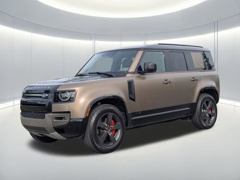 Certified 2020 Land Rover Defender 110 X AWD/4WD image 1