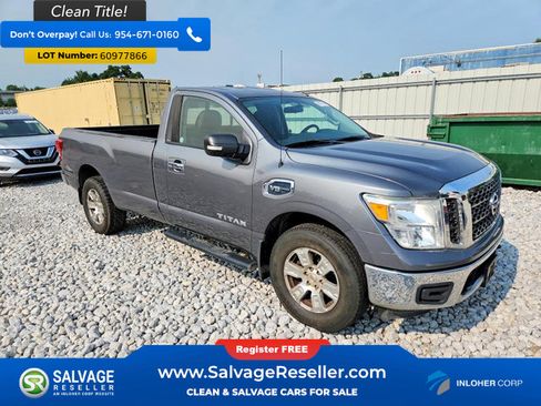 Used 2017 Nissan Titan SV AWD/4WD image 5