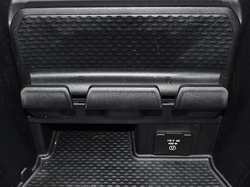 Used 2020 RAM 2500 Big Horn w/ Level 2 Equipment Group image 22