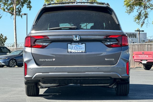 New 2027 Honda Odyssey Touring image 5