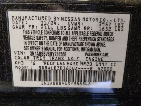 Used 2024 Nissan Sentra S image 33