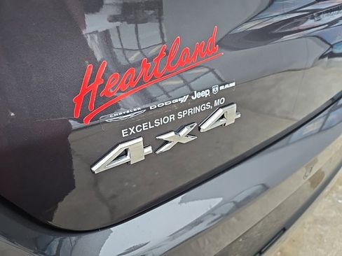 Used 2024 Jeep Compass Limited w/ Elite Group image 19