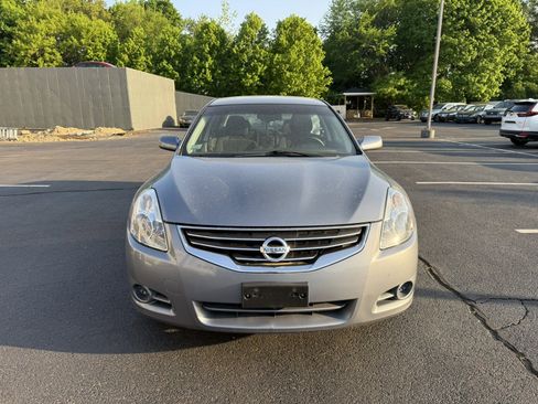 Used 2012 Nissan Altima 2.5 S FWD image 2
