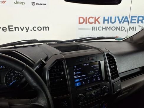 Used 2018 Ford F150 XLT w/ Equipment Group 302A Luxury AWD/4WD image 23