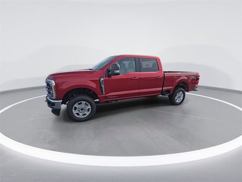 New 2026 Ford F250 XLT w/ XLT Premium Package image 4