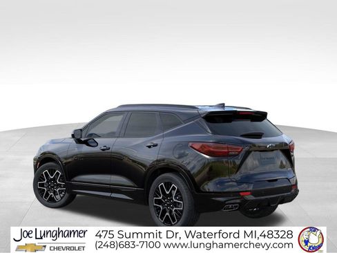 New 2026 Chevrolet Blazer RS w/ Driver Confidence II Package FWD image 3