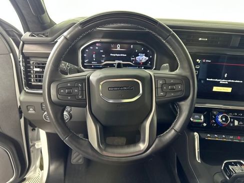 Used 2025 GMC Sierra 1500 Denali Ultimate image 14