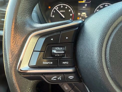 Used 2022 Subaru Forester AWD/4WD image 13