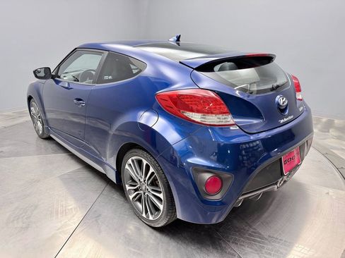 Used 2016 Hyundai Veloster Turbo image 7