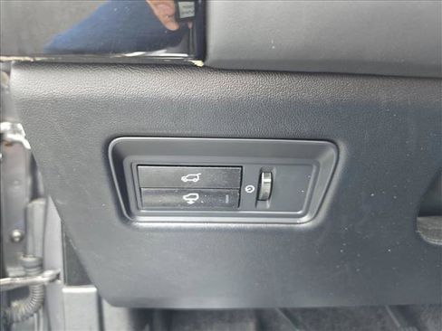 Used 2014 Land Rover Range Rover HSE AWD/4WD image 25