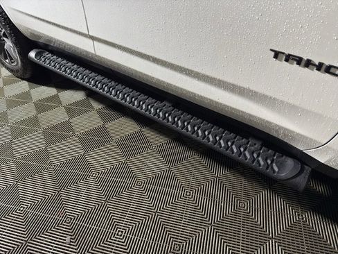 Used 2024 Chevrolet Tahoe Z71 w/ Z71 Off-Road Package image 32