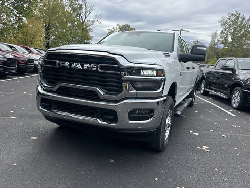 New 2026 RAM 3500 Tradesman AWD/4WD image 23