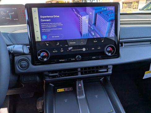 New 2026 Subaru Solterra Premium image 10