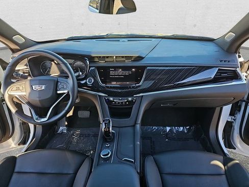 Used 2025 Cadillac XT6 Premium Luxury w/ LPO, Floor Liner Package image 9