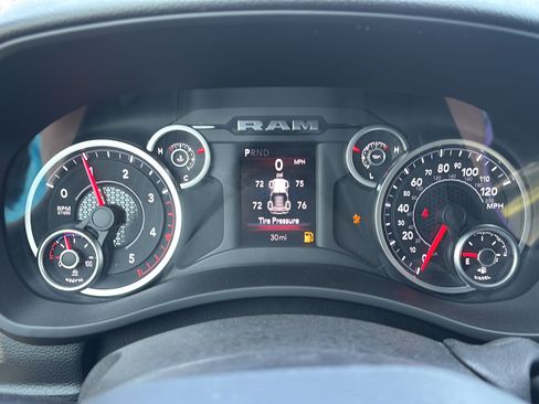 New 2025 RAM 2500 Big Horn AWD/4WD image 24