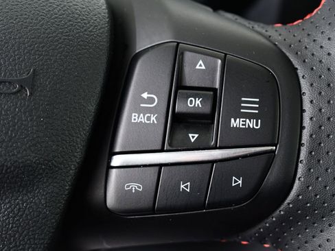 Used 2024 Ford Escape ST-Line w/ Tech Pack #1 AWD/4WD image 32