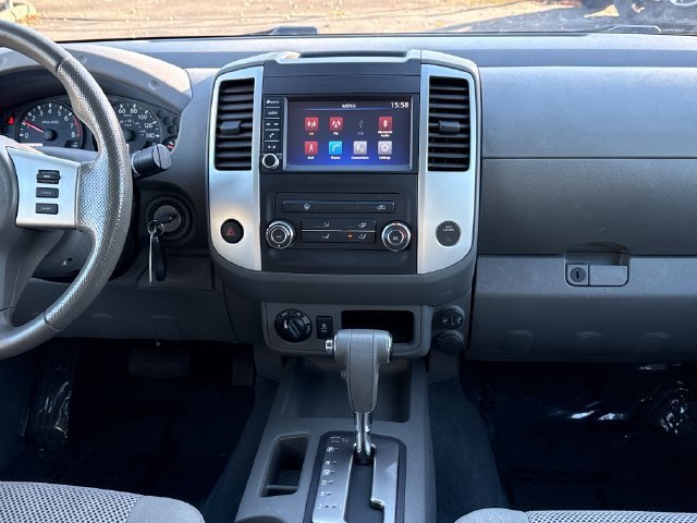 Used 2019 Nissan Frontier SV AWD/4WD image 11