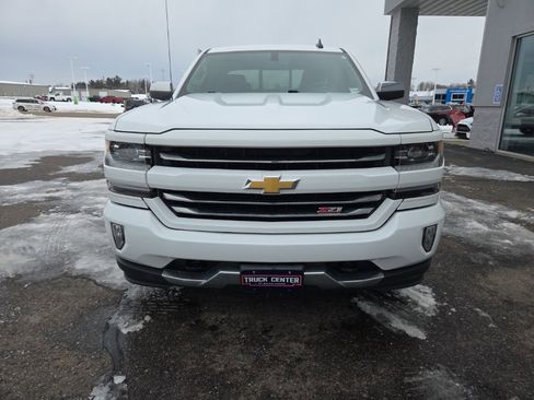 Used 2018 Chevrolet Silverado 1500 LTZ Z71 image 9