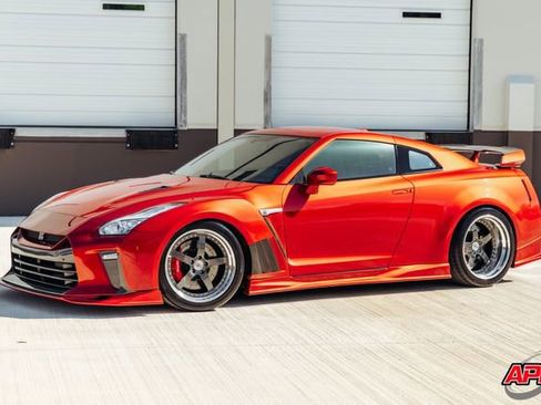 Used 2009 Nissan GT-R Premium AWD/4WD image 47
