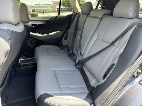 Used 2021 Subaru Outback Limited w/ Popular Package #2 AWD/4WD image 19