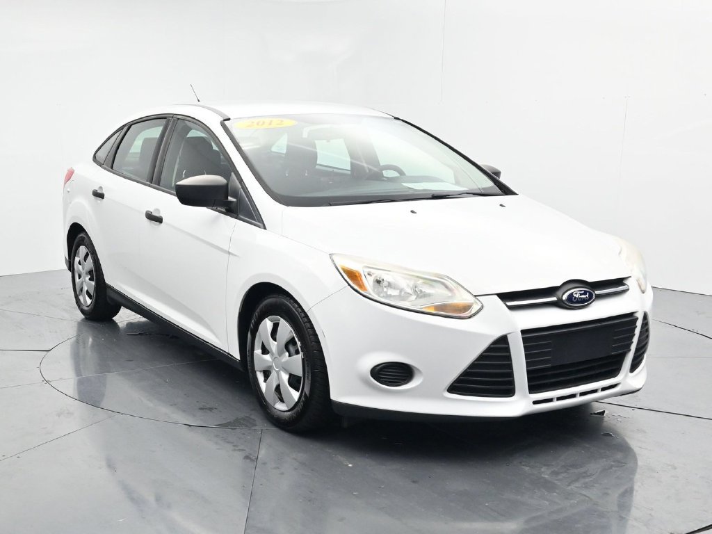 Used 2012 Ford Focus S FWD image 2