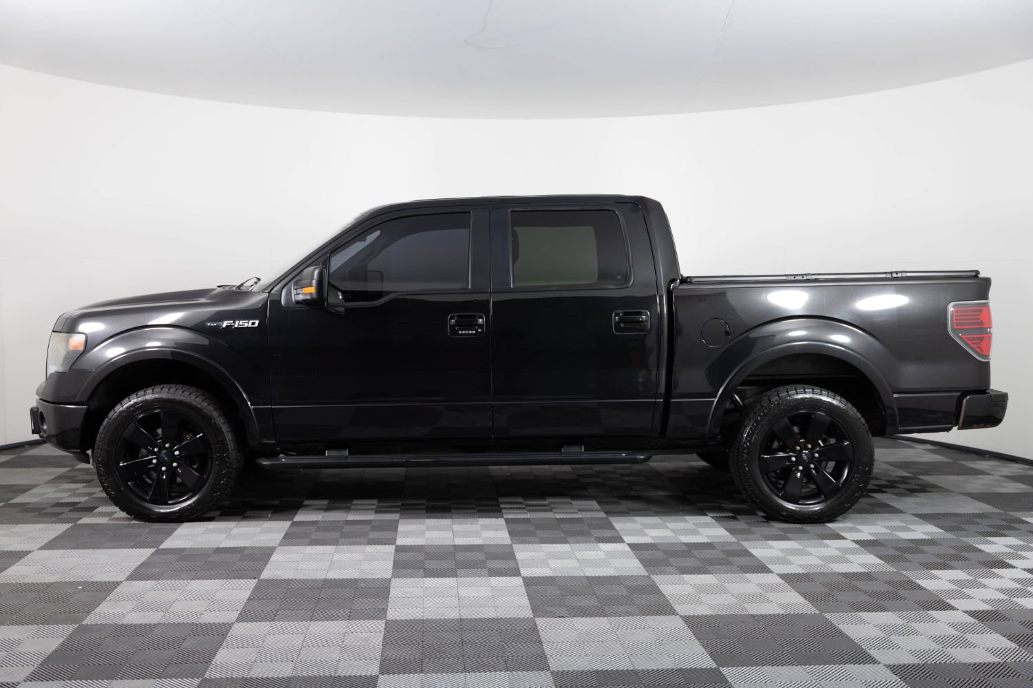 Used 2013 Ford F150 FX4 w/ Luxury Equipment Group AWD/4WD image 3