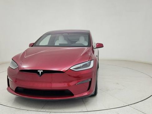 Used 2024 Tesla Model X AWD/4WD image 3