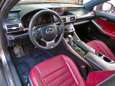 Used 2014 Lexus IS 350 w/ F Sport Package RWD image 18