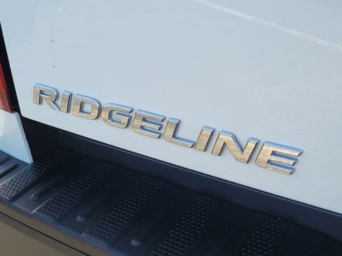 Used 2021 Honda Ridgeline Sport image 5