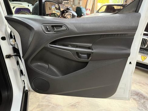 Used 2016 Ford Transit Connect XL FWD image 25