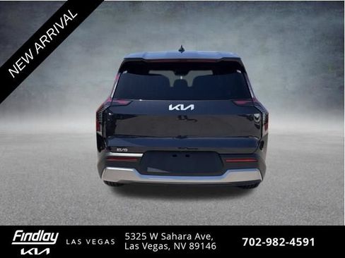 Certified 2026 Kia EV9 Light RWD image 6