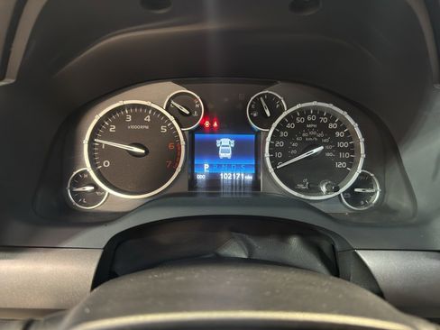 Used 2014 Toyota Tundra SR5 image 16