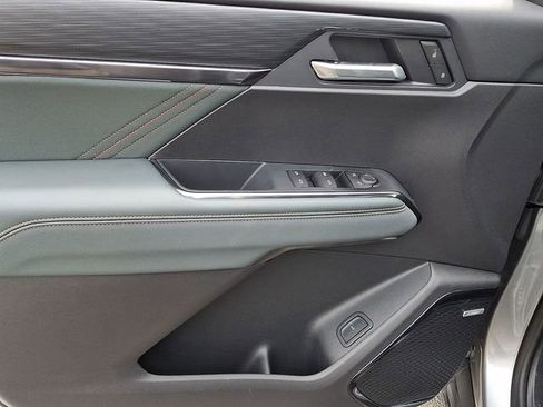 Used 2025 GMC Acadia AT4 w/ LPO, Floor Liner Package AWD/4WD image 24