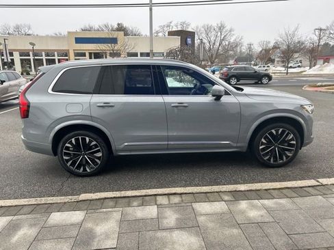 Used 2025 Volvo XC90 B5 Plus image 6