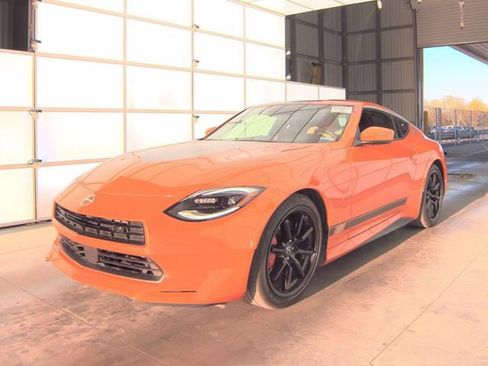 Used 2024 Nissan Z Performance w/ Heritage Edition image 2