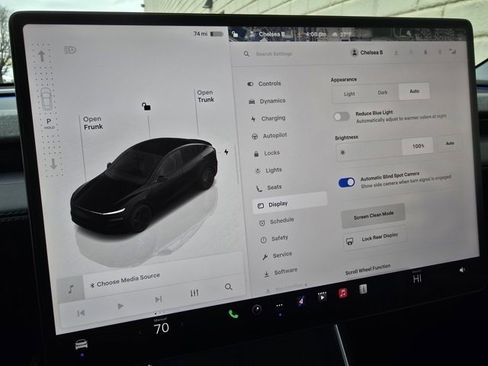 Used 2026 Tesla Model Y Long Range image 57