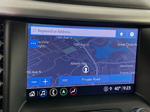 Used 2023 GMC Acadia SLT w/ Elevation Edition image 22