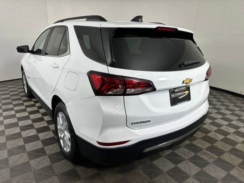 Used 2023 Chevrolet Equinox LT AWD/4WD image 3