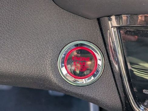 Used 2022 Honda HR-V EX image 25