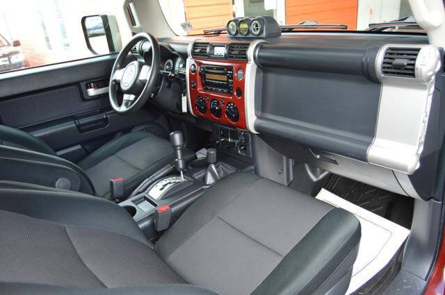 Used 2008 Toyota FJ Cruiser 4WD w/ Convenience Pkg image 16