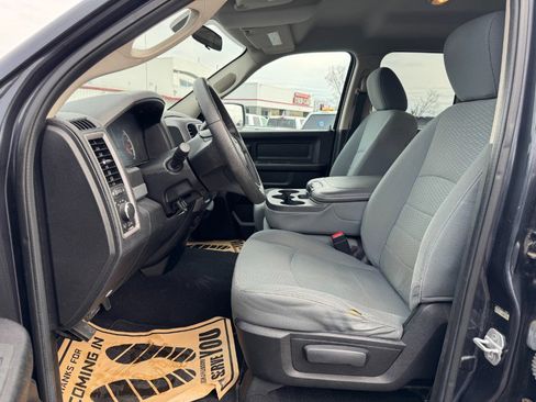 Used 2013 RAM 1500 ST w/ SXT Appearance Group image 15