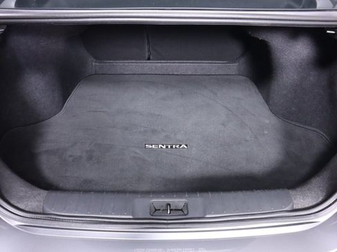 Used 2023 Nissan Sentra SV w/ SV Premium Package FWD image 34