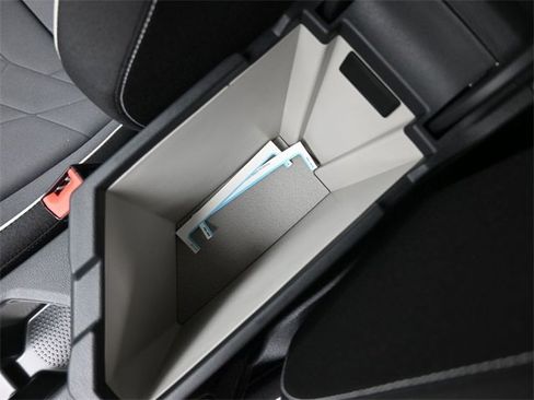 New 2025 Volkswagen Jetta Sport image 18