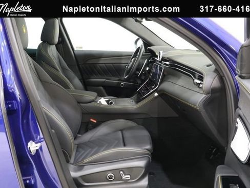 Certified 2024 Maserati Grecale Modena AWD/4WD image 36