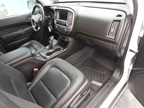 Used 2022 GMC Canyon AT4 w/ Trailering Package image 27