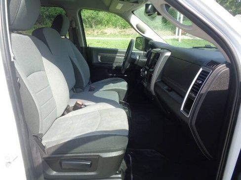 Used 2022 RAM 1500 Classic SLT w/ Electronics Group AWD/4WD image 22