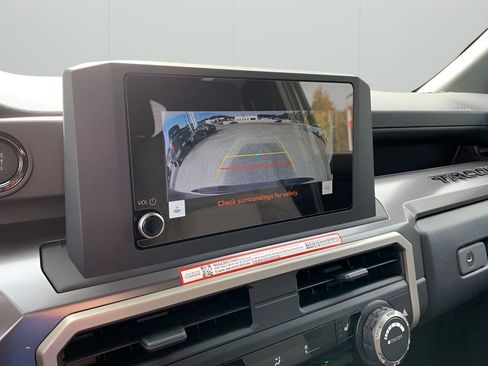 New 2025 Toyota Tacoma SR5 image 21